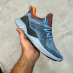 کتونی ورزشی آدیداس مدل Alphabounce Beyond – رنگ آبی با جزئیات قرمز و مشکی سایز 40